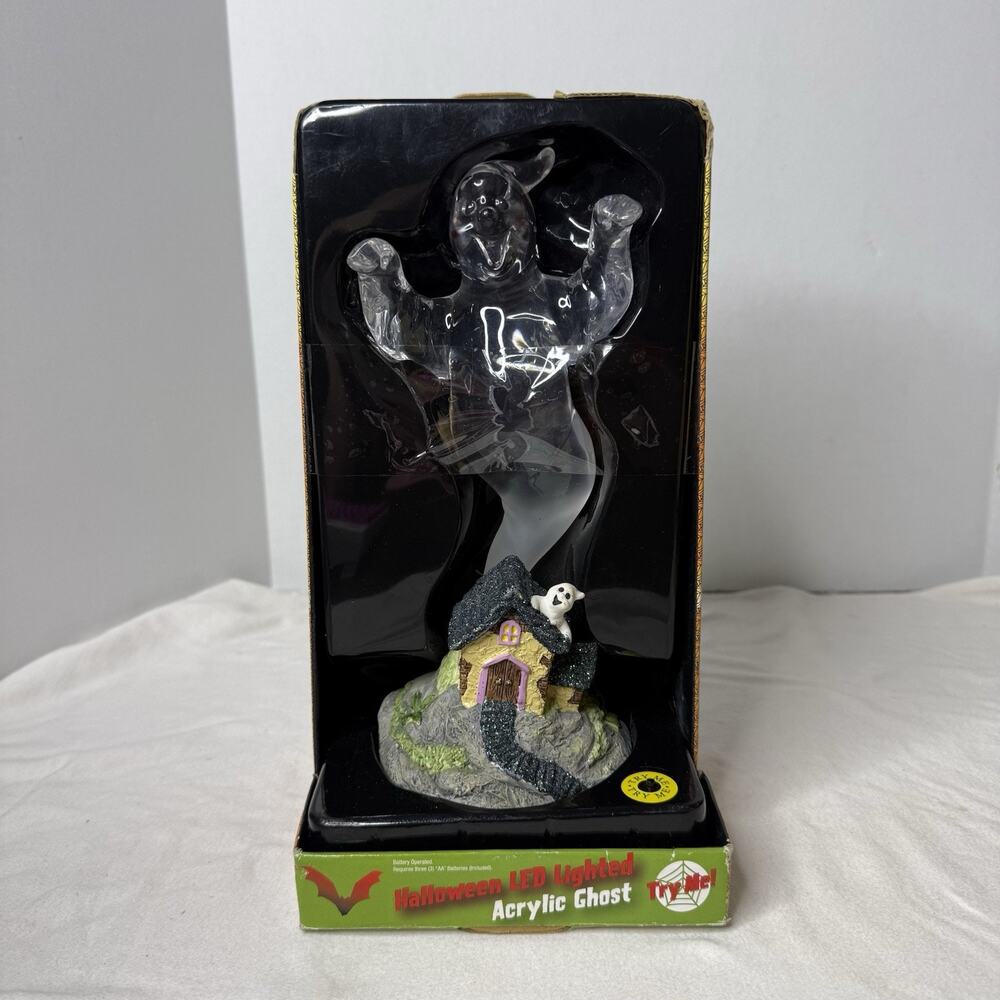 Vintage Halloween Ghost Color Changing Figurine Illuminated Battery 2005